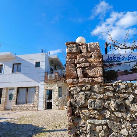 John'S Guesthouse Ksamil Dış mekan fotoğraf