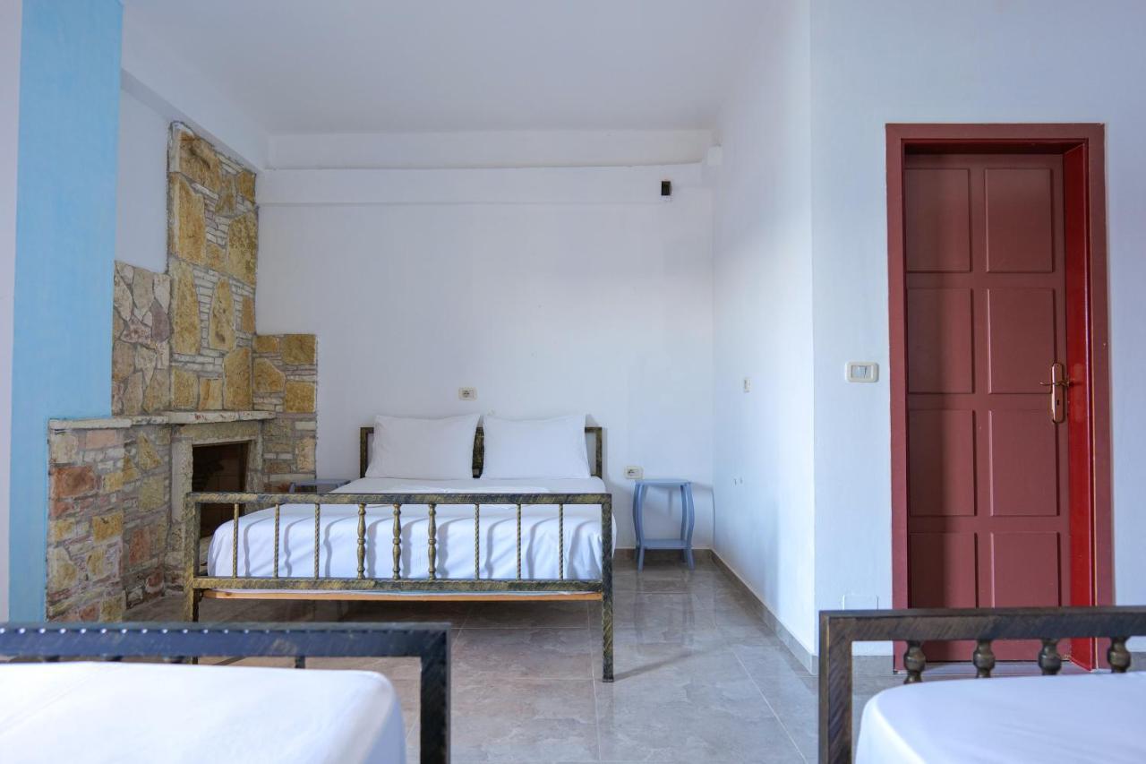 John'S Guesthouse Ksamil Dış mekan fotoğraf