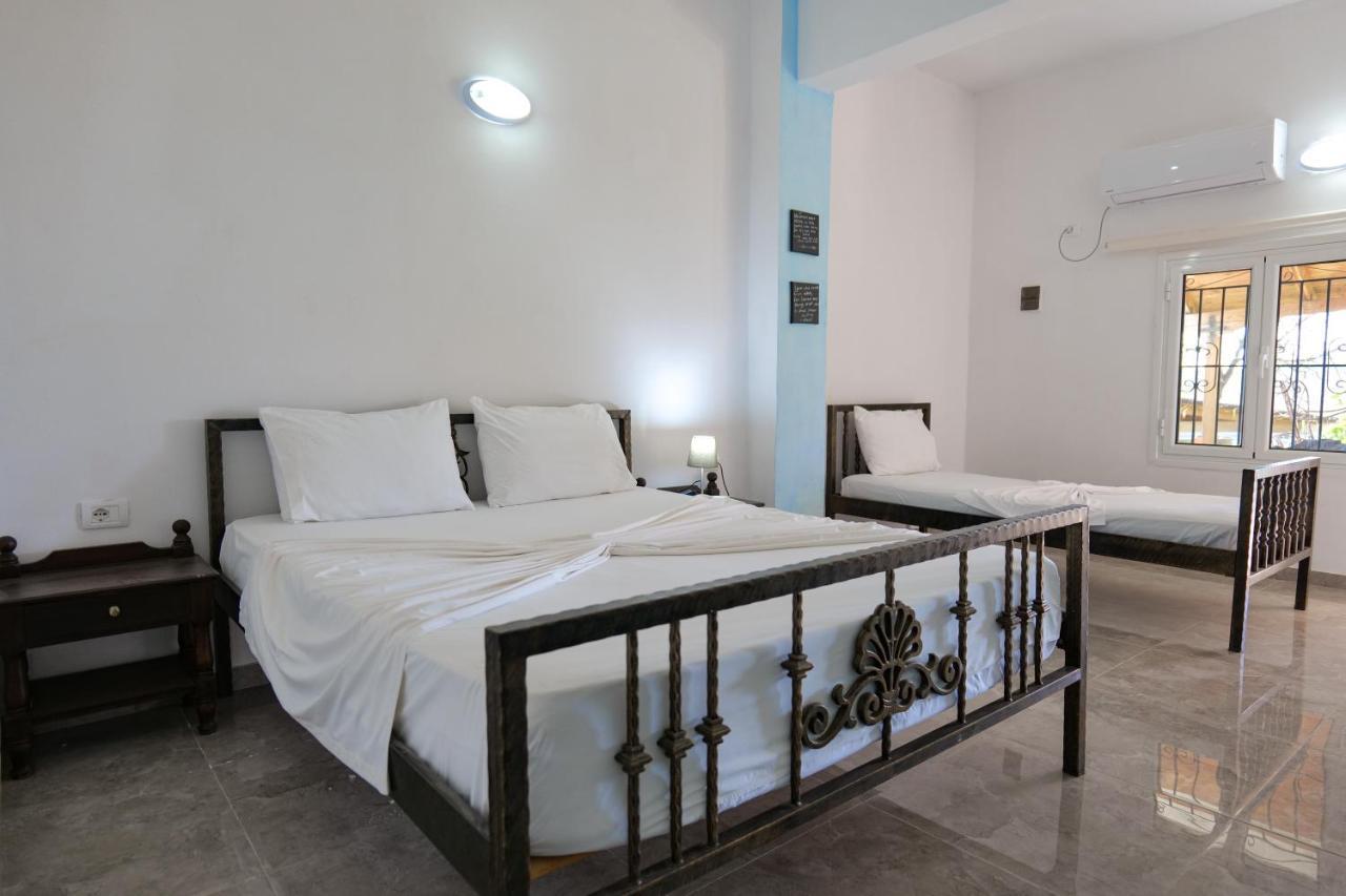 John'S Guesthouse Ksamil Dış mekan fotoğraf