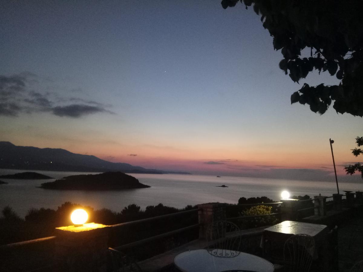 John'S Guesthouse Ksamil Dış mekan fotoğraf