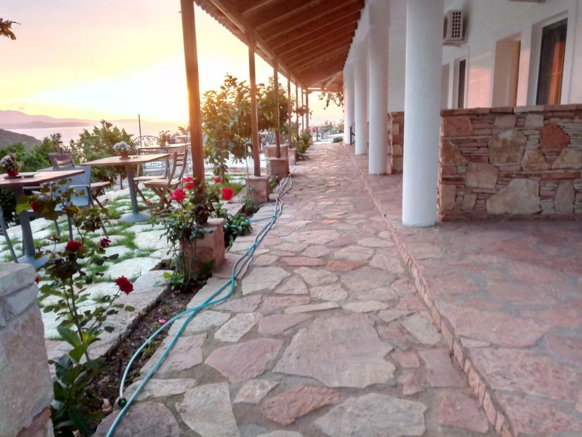 John'S Guesthouse Ksamil Dış mekan fotoğraf